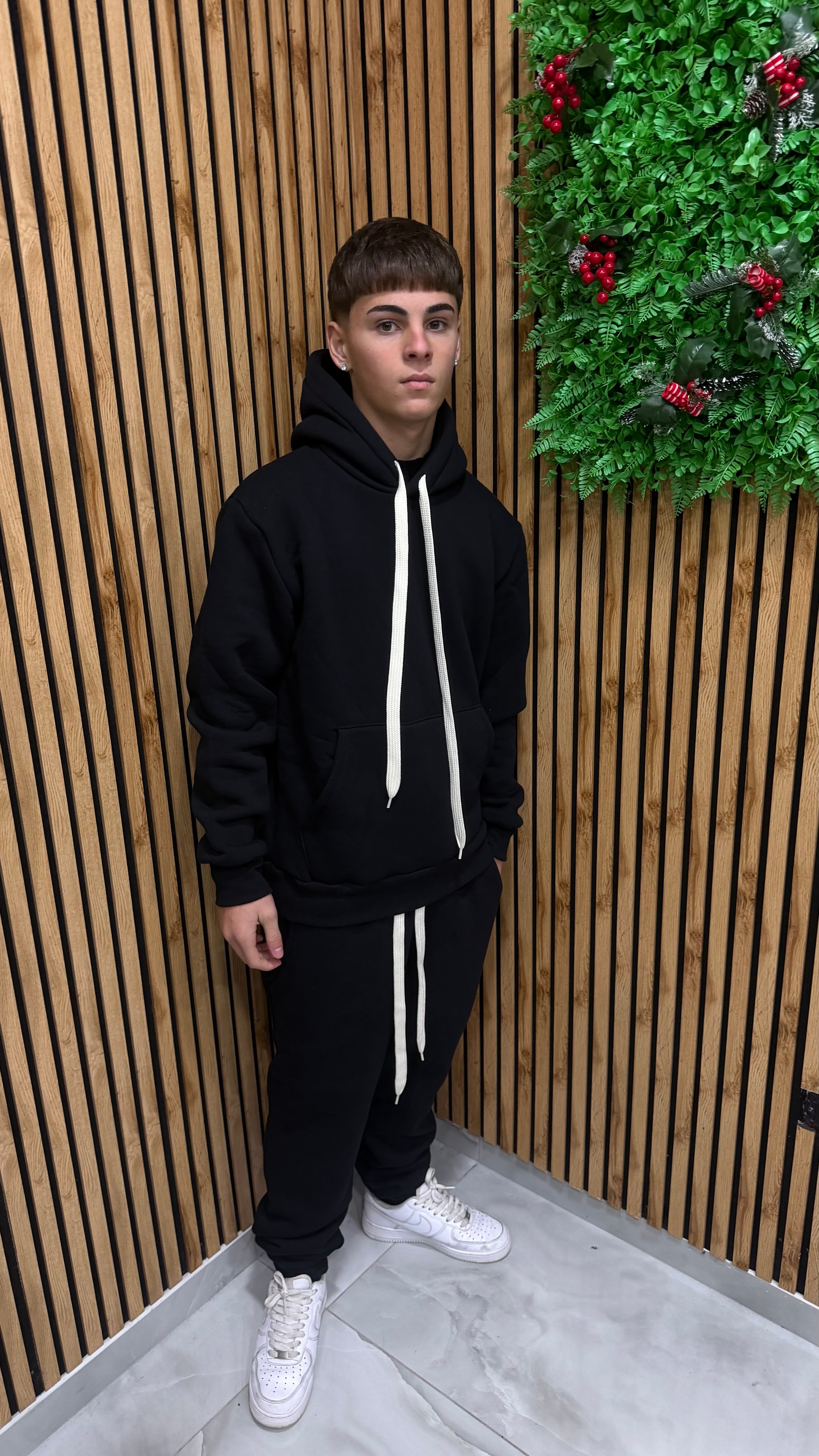 Tuta Basic Simply “Closed” 4 colori