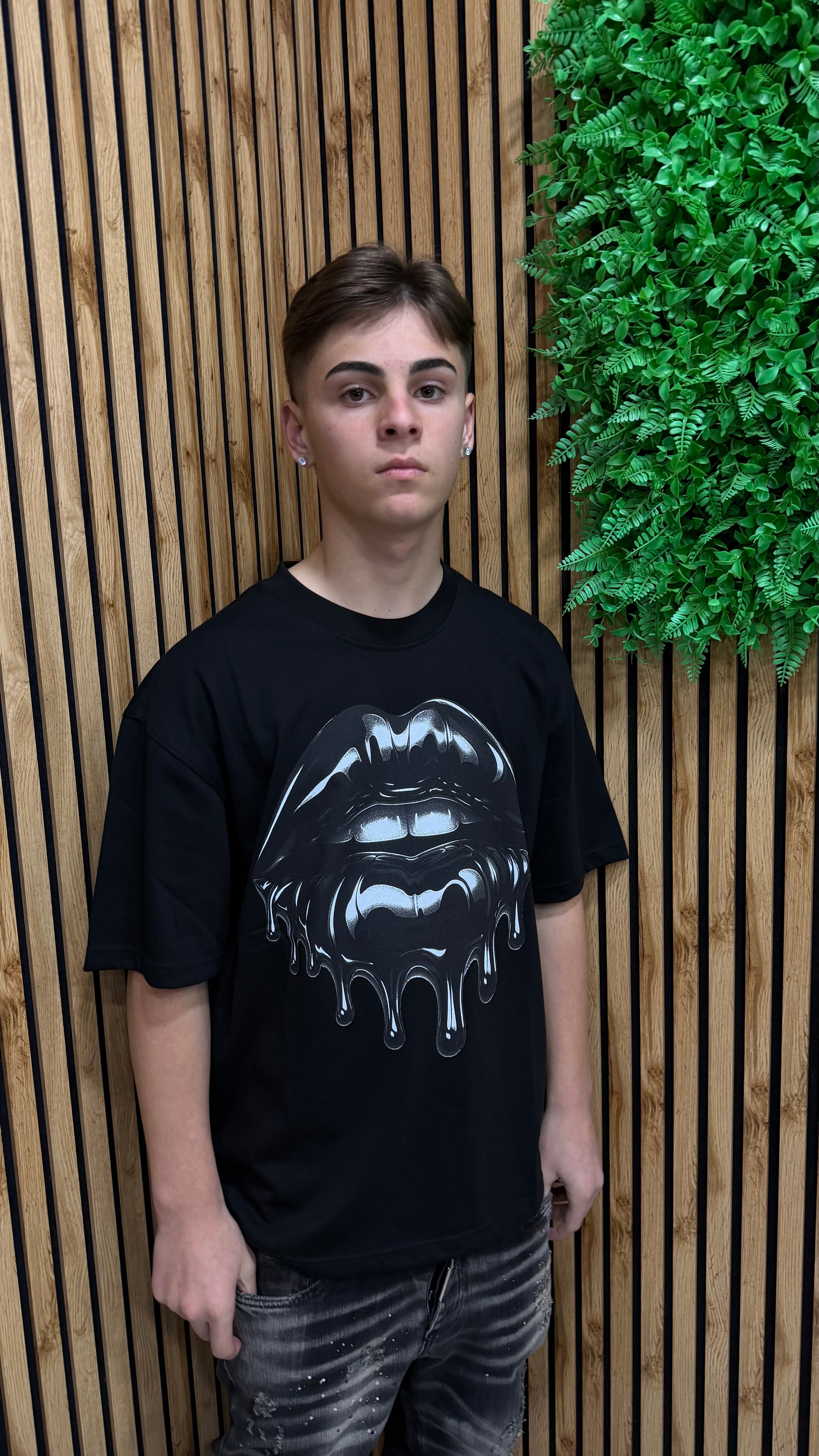 T-Shirt “Kiss” 2 Colori