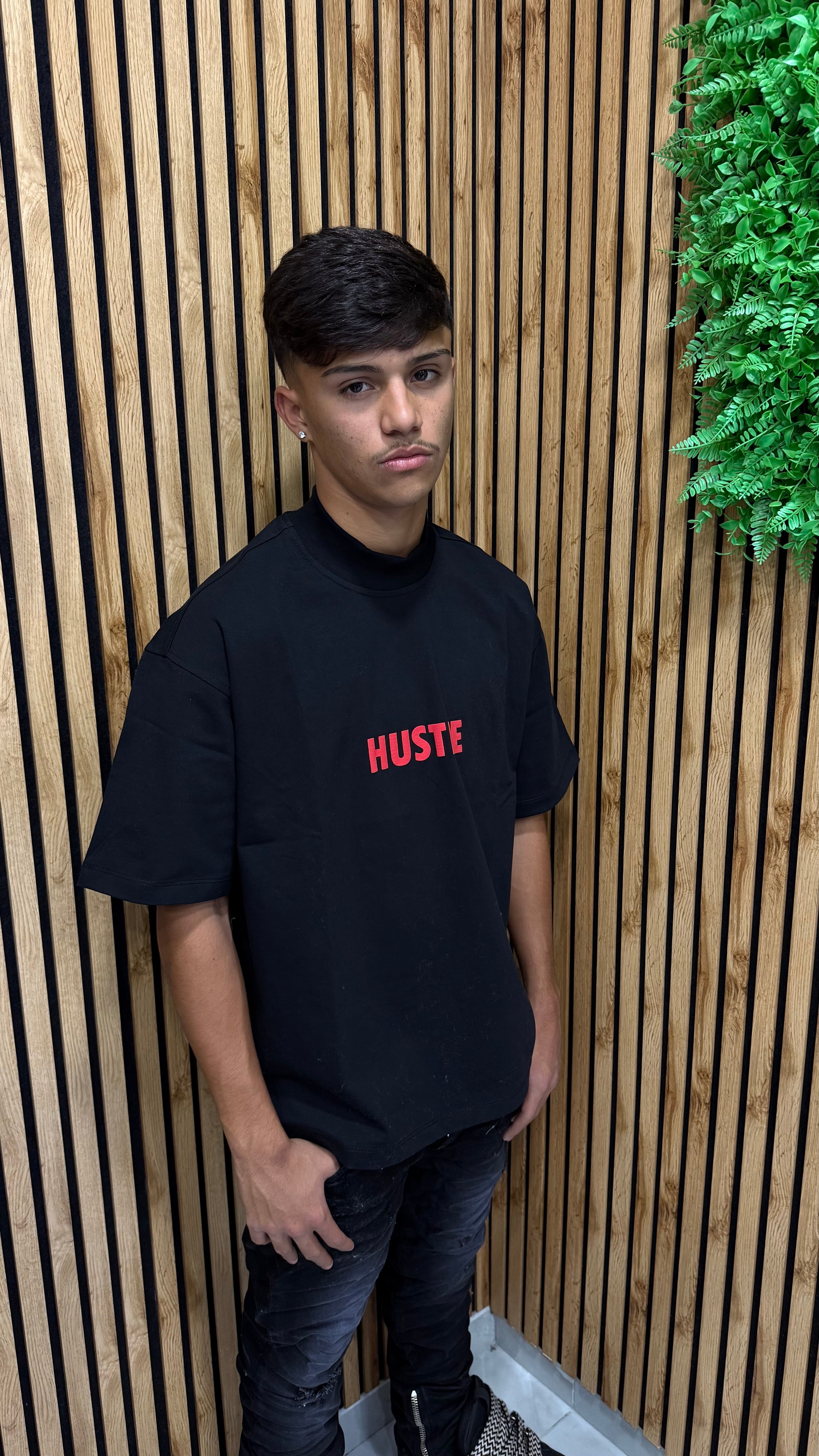 T-Shirt "Take Risk" Hustle Tessuto Premium