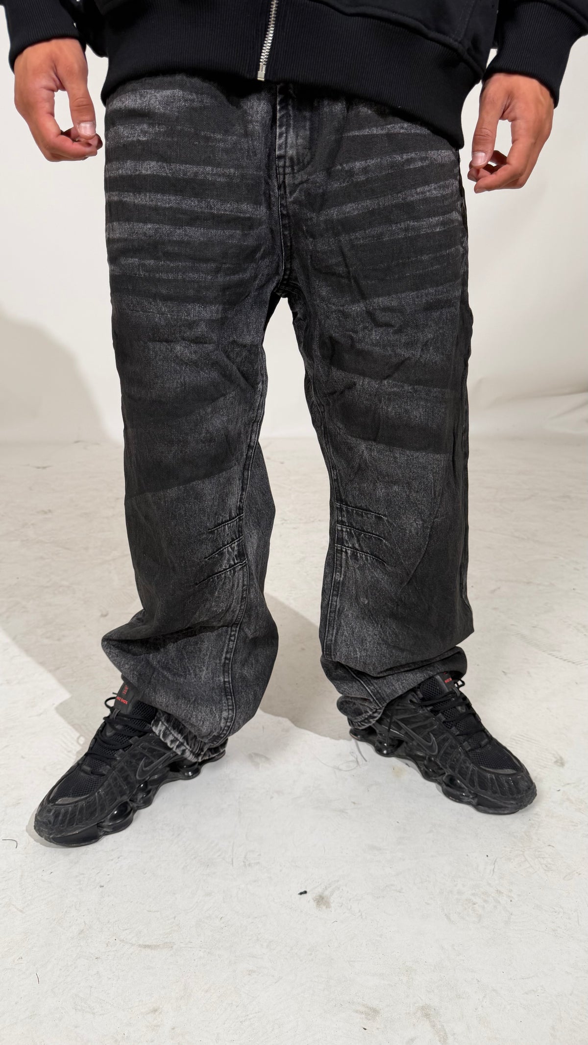 Jeans Uomo “Sfumed Black”