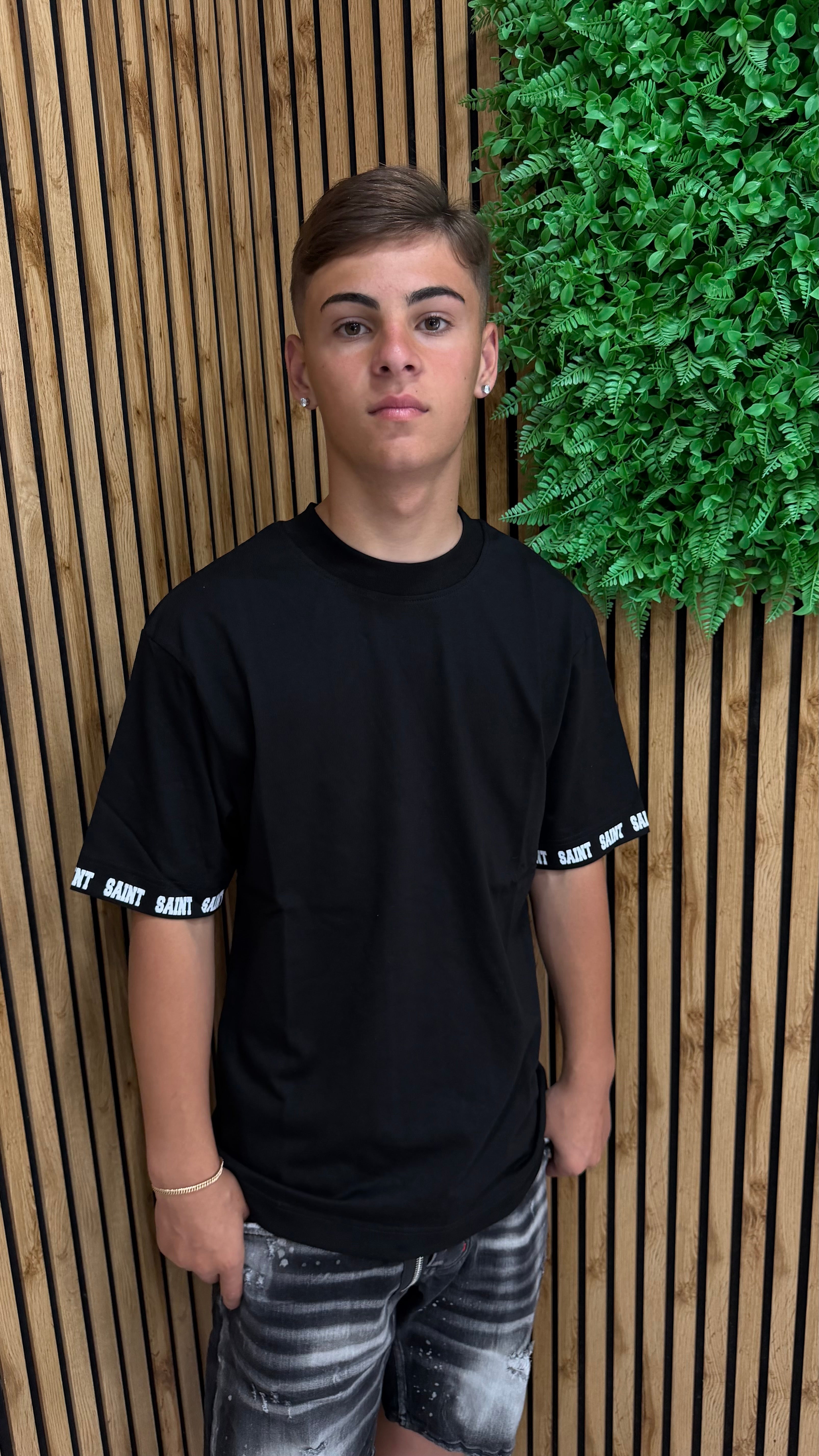 T-Shirt “Saint” 2 Colori