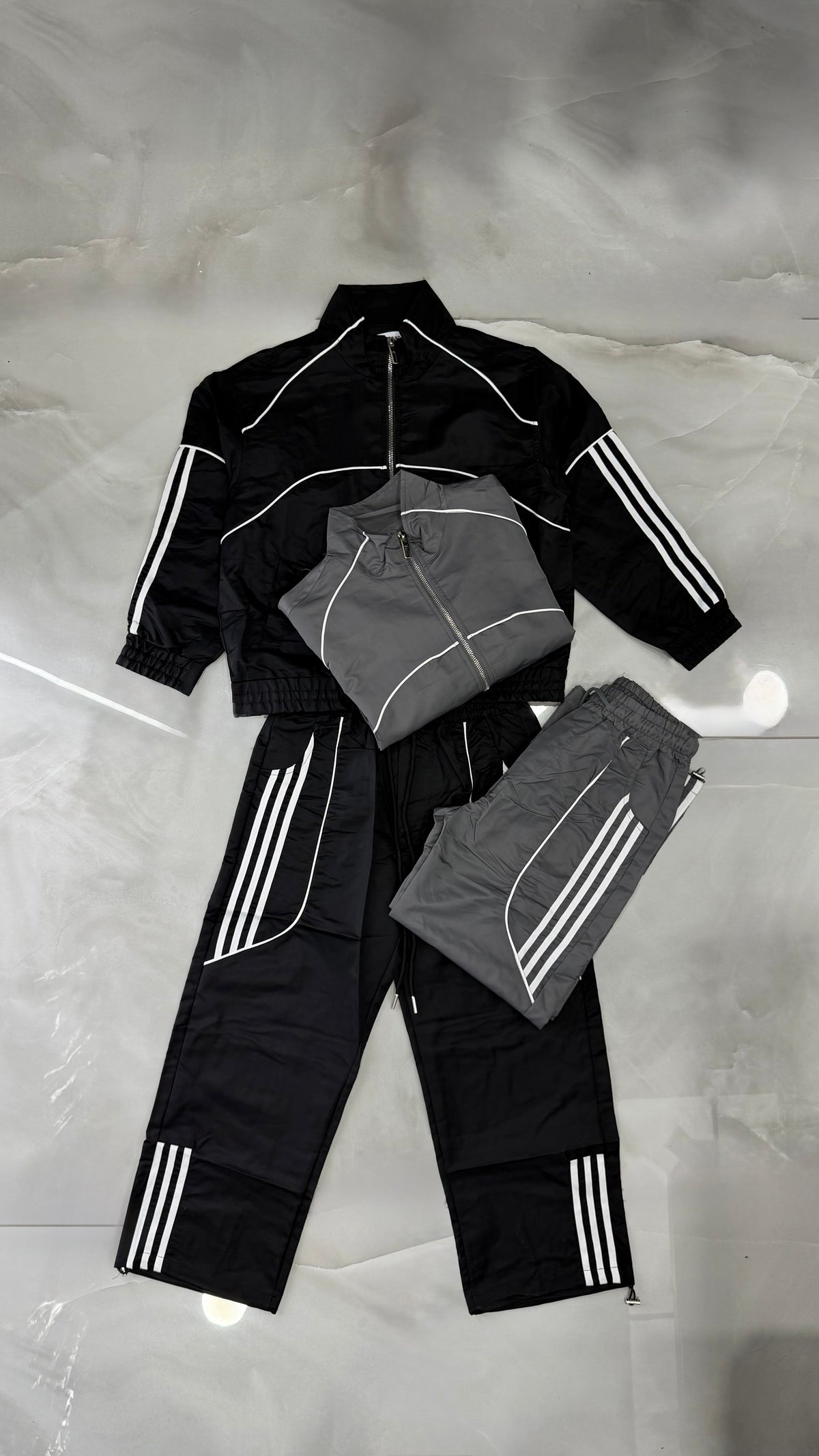 Tuta Junior “Line” 2 Colori