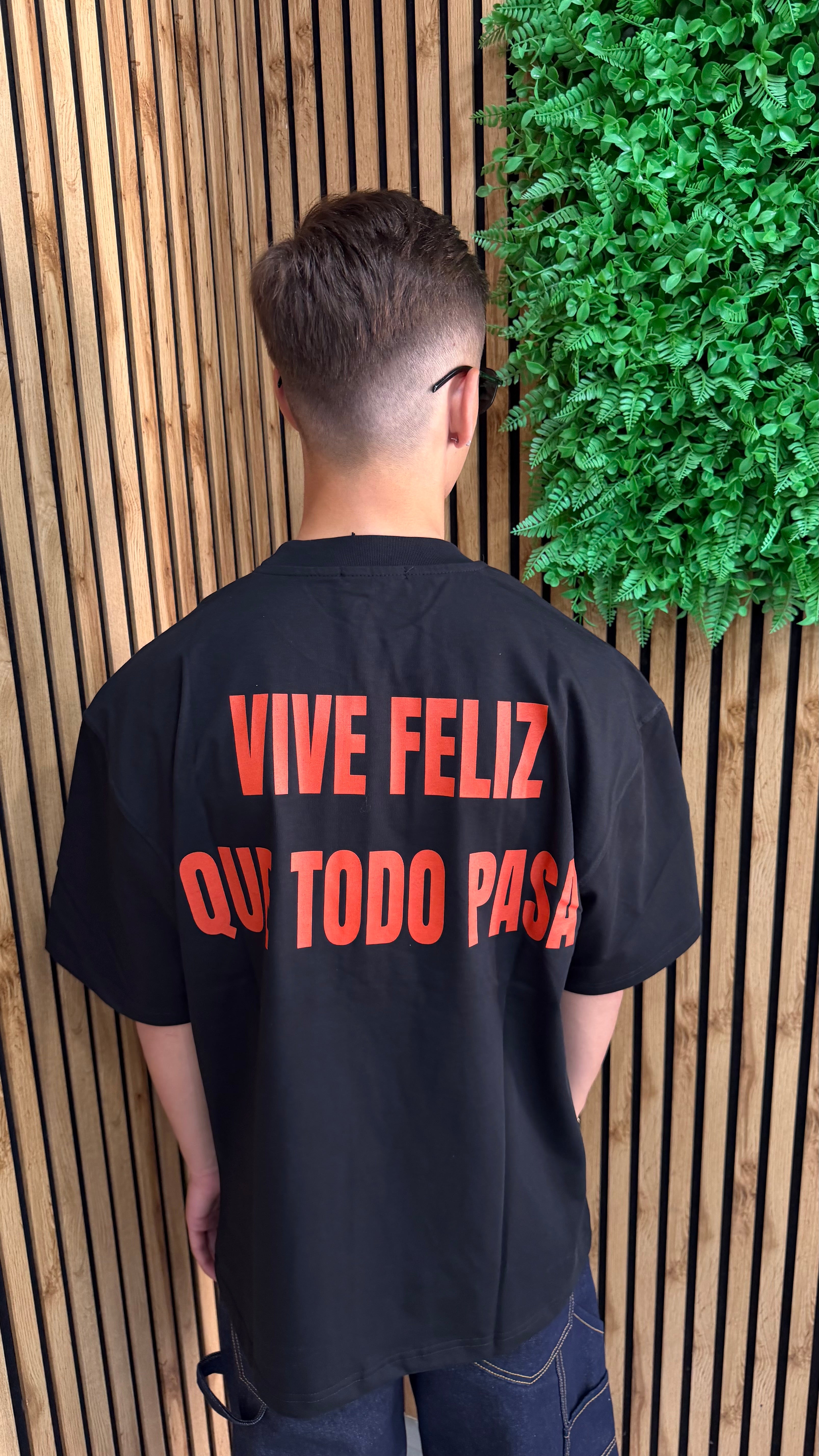 T-Shirt “Vive Feliz Que Todo Pasa” 3.0 2 Colori