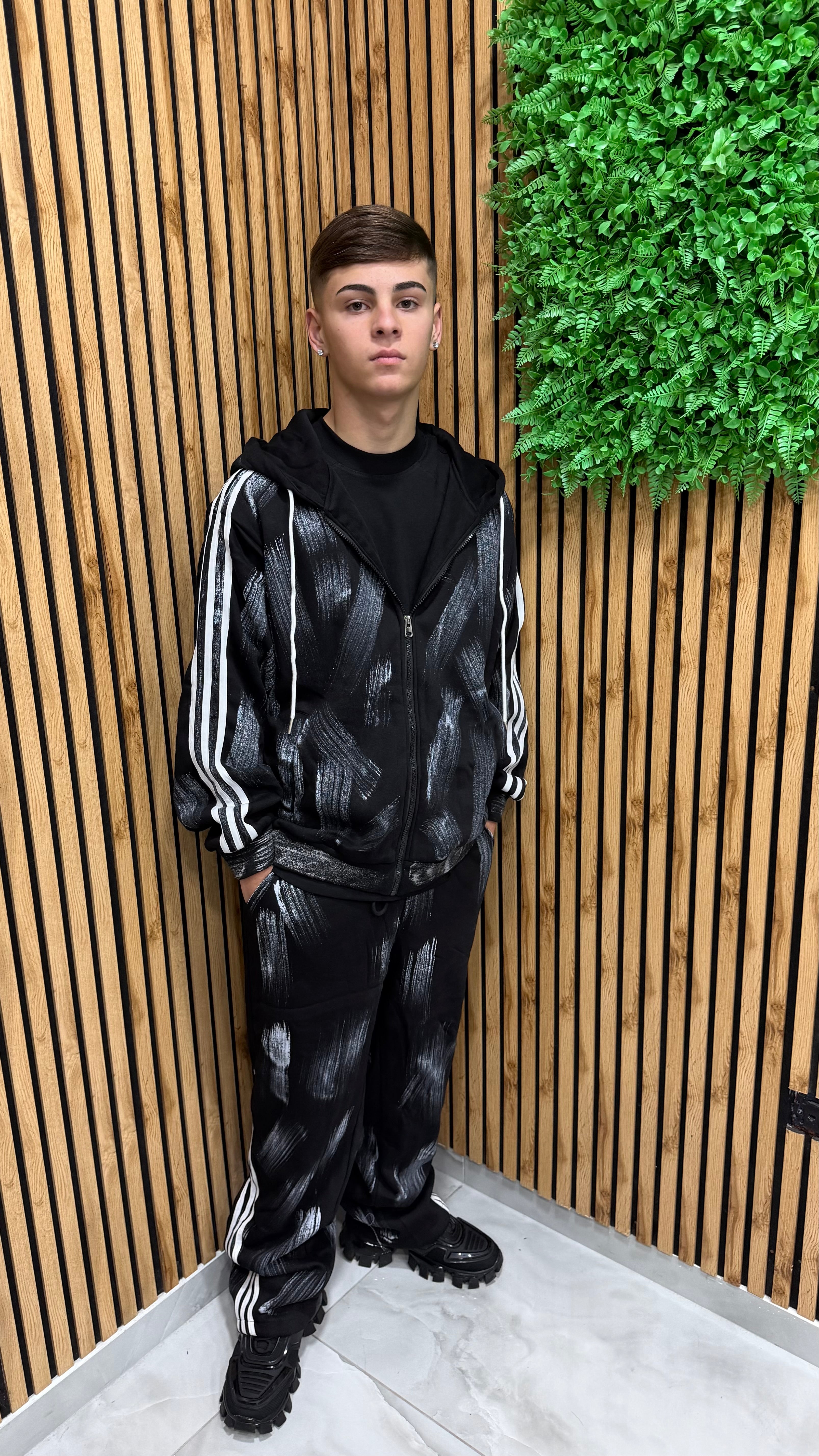 Tuta “Sportwear” Mood Ad***s