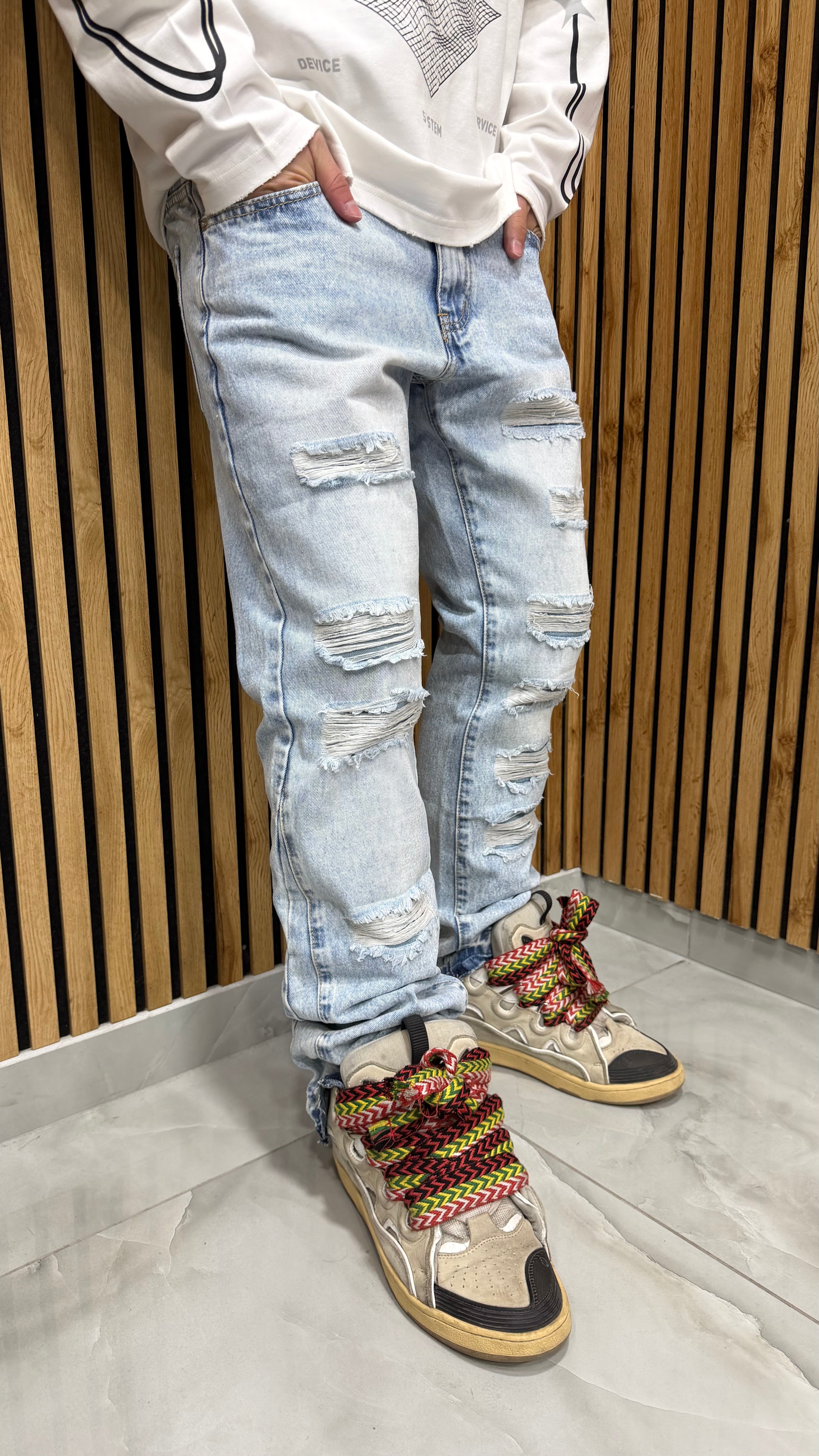 Jeans Flare Destroyed “Sky”