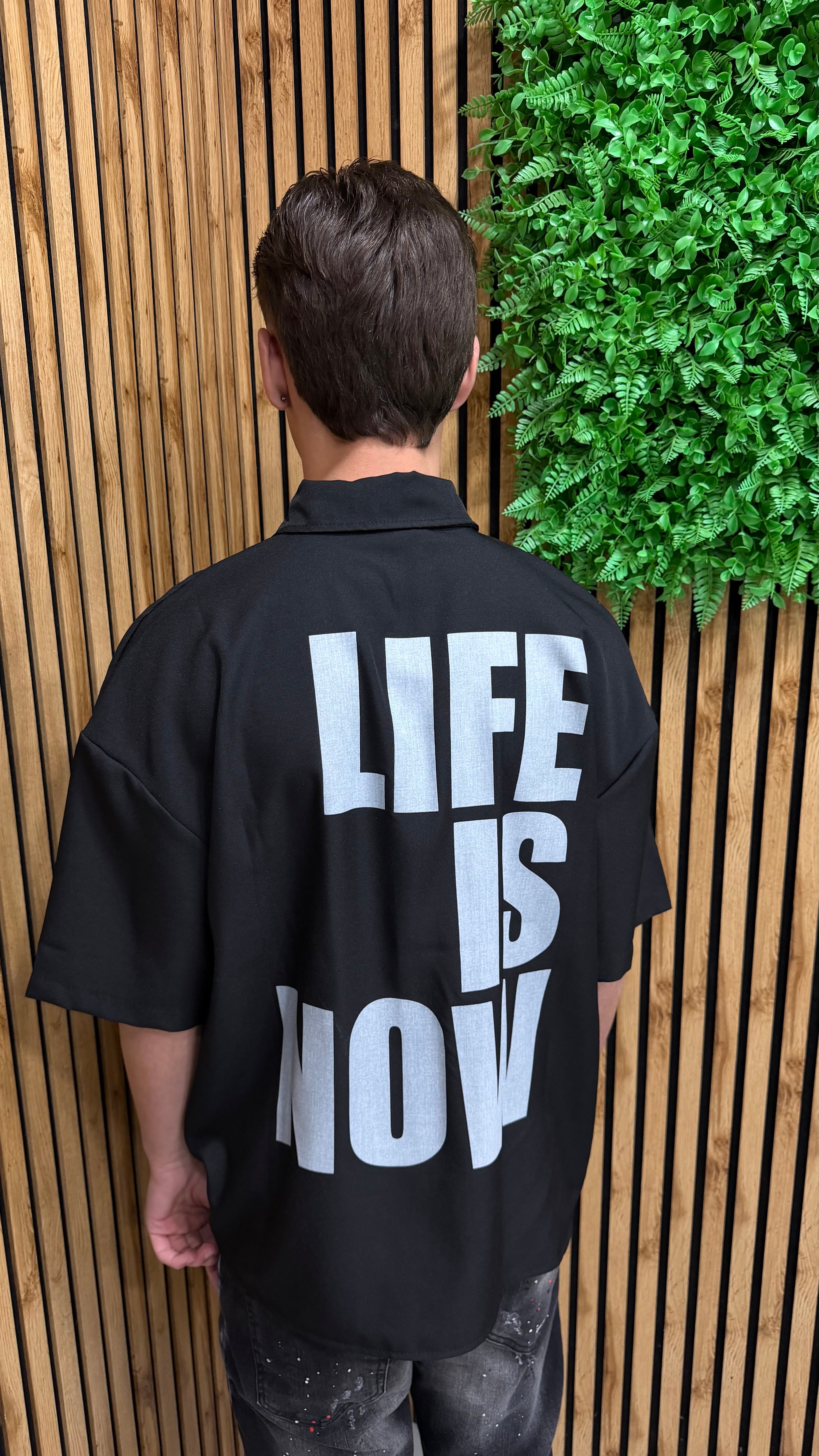Camicia “Life Is Now” 2 Colori