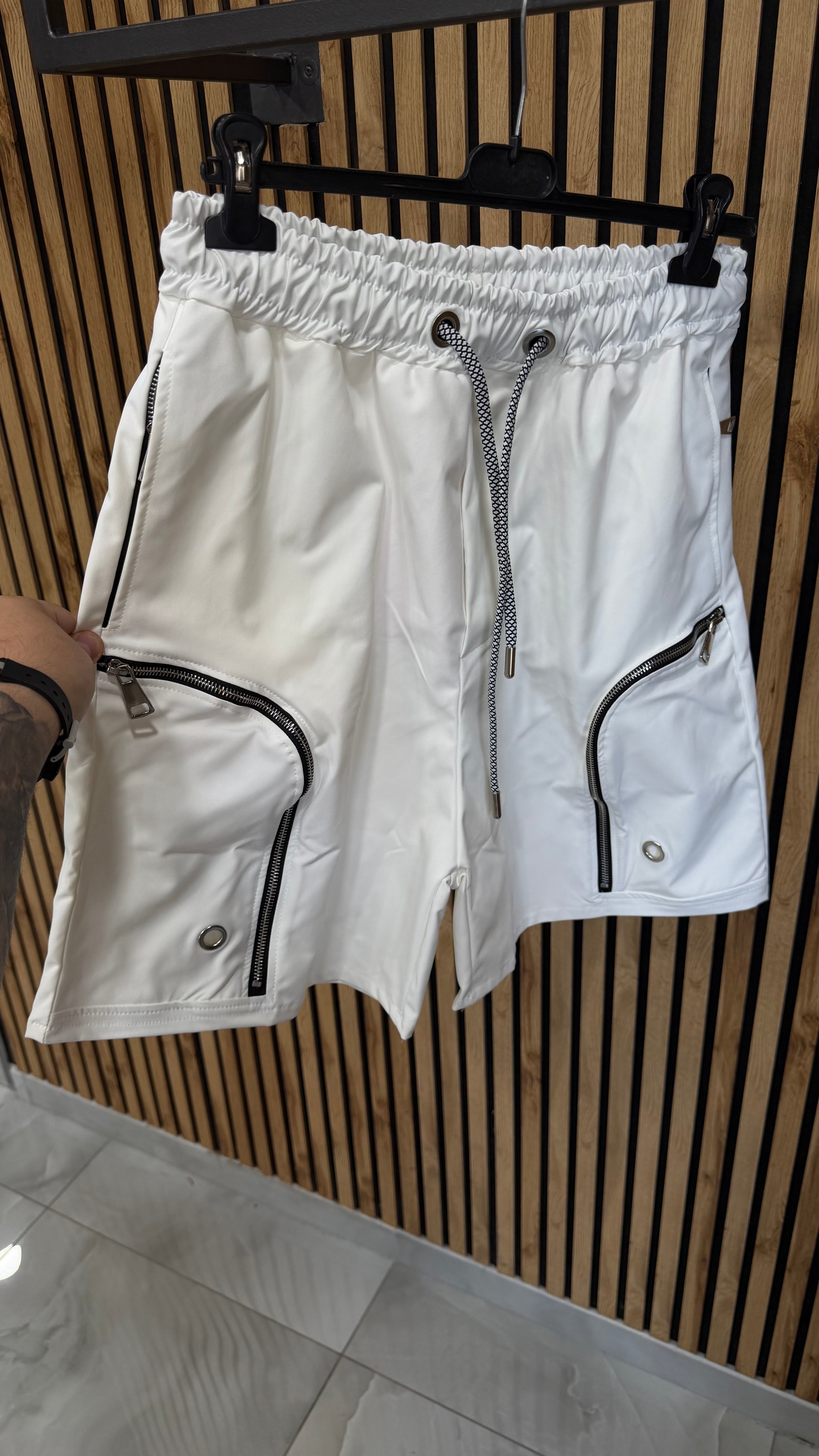 Short Nylon Zip JM 4 Colori