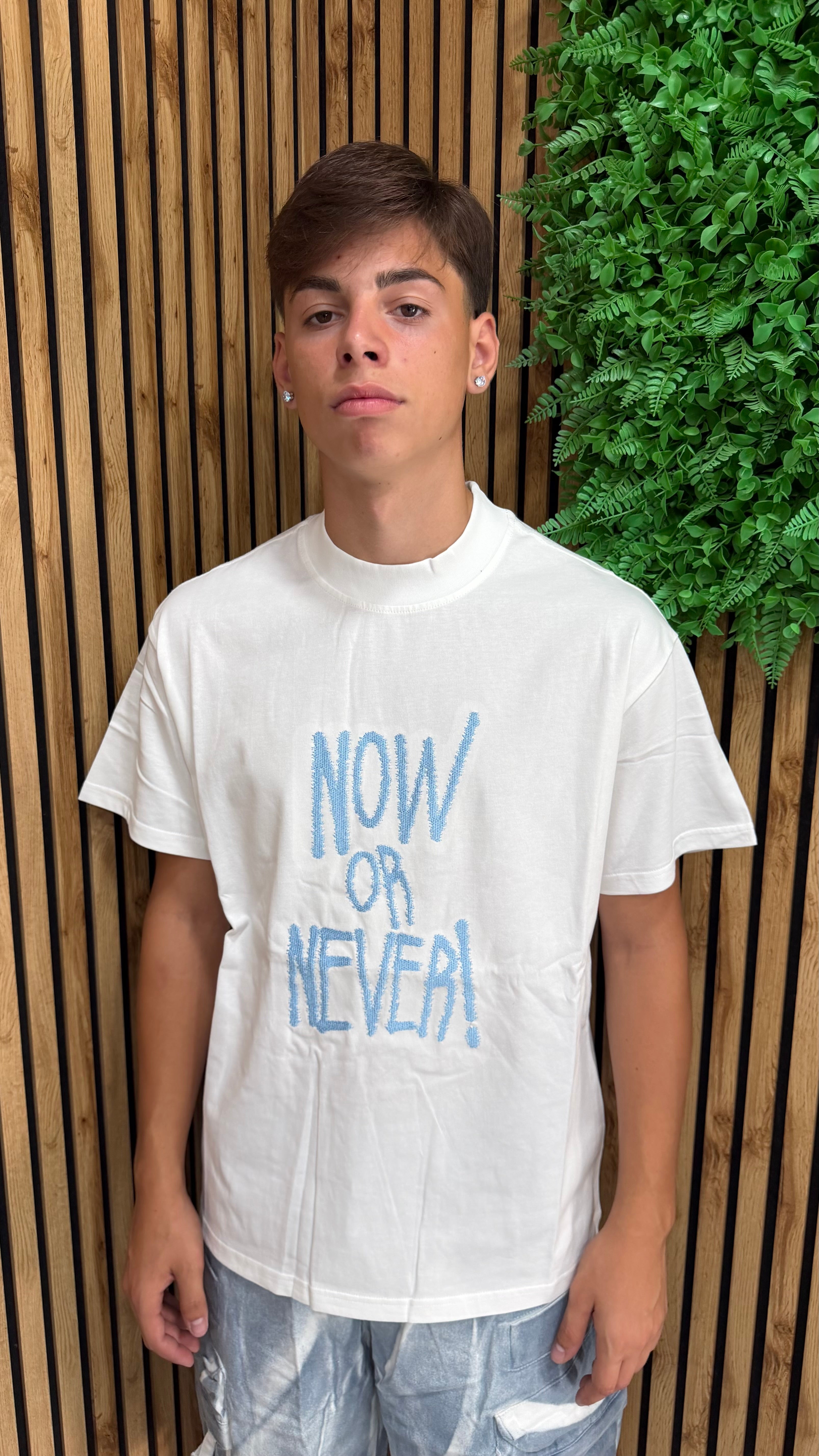 T-Shirt “Now or Never” Premium Quality 2 Colori