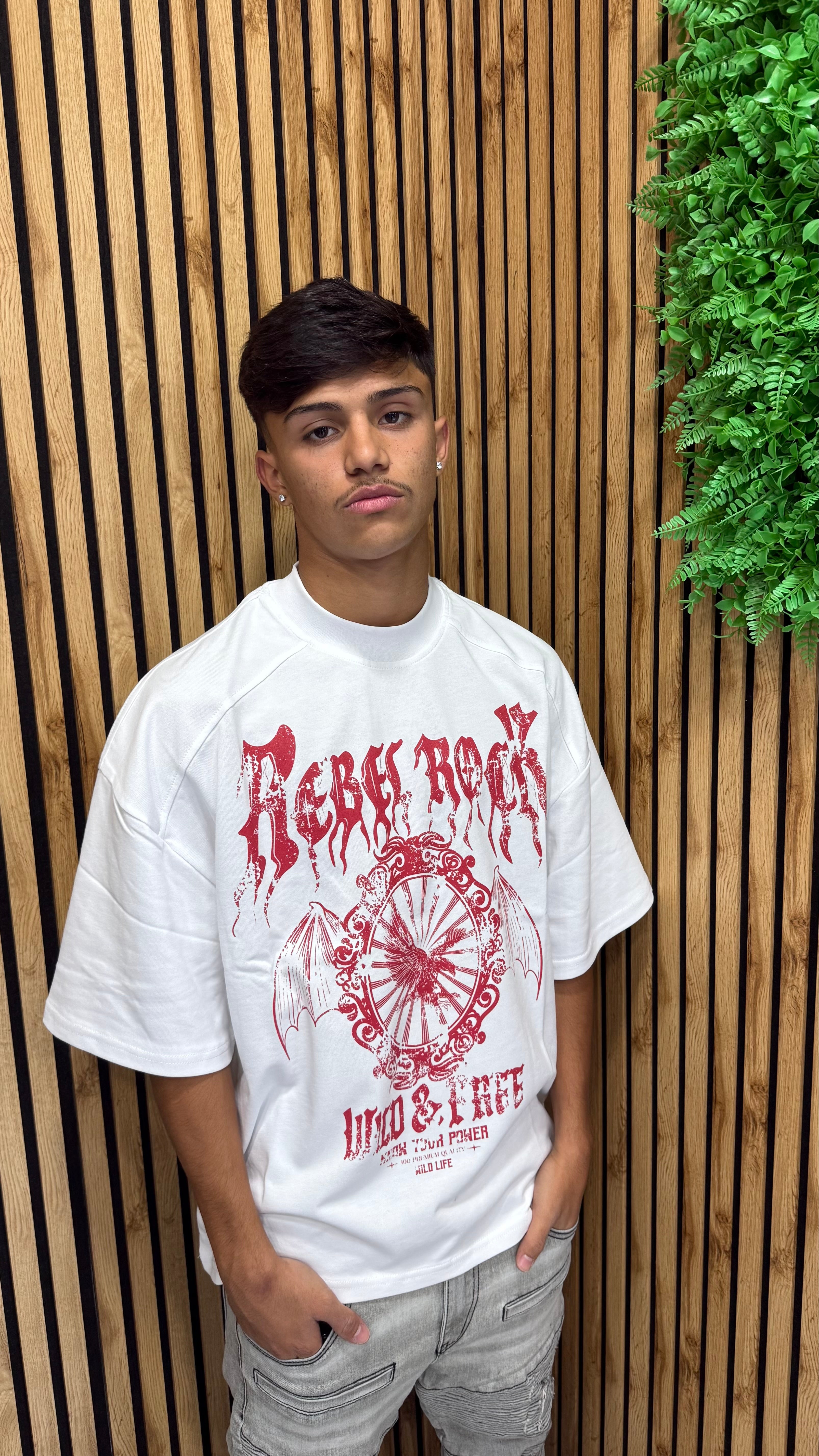 T-Shirt "Rebel Rock" Tessuto Premium