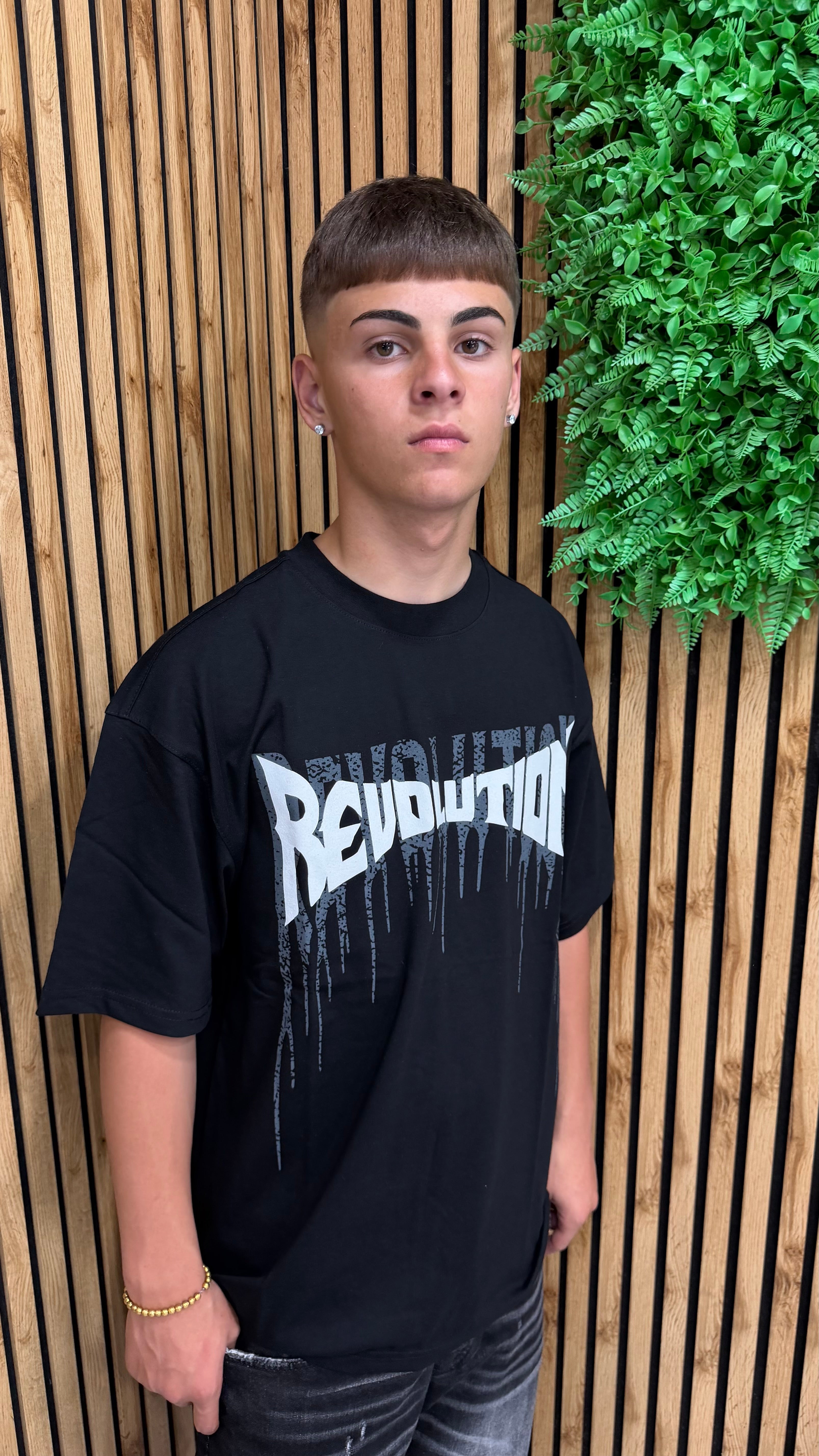 T-Shirt “Revolution” 2 Colori
