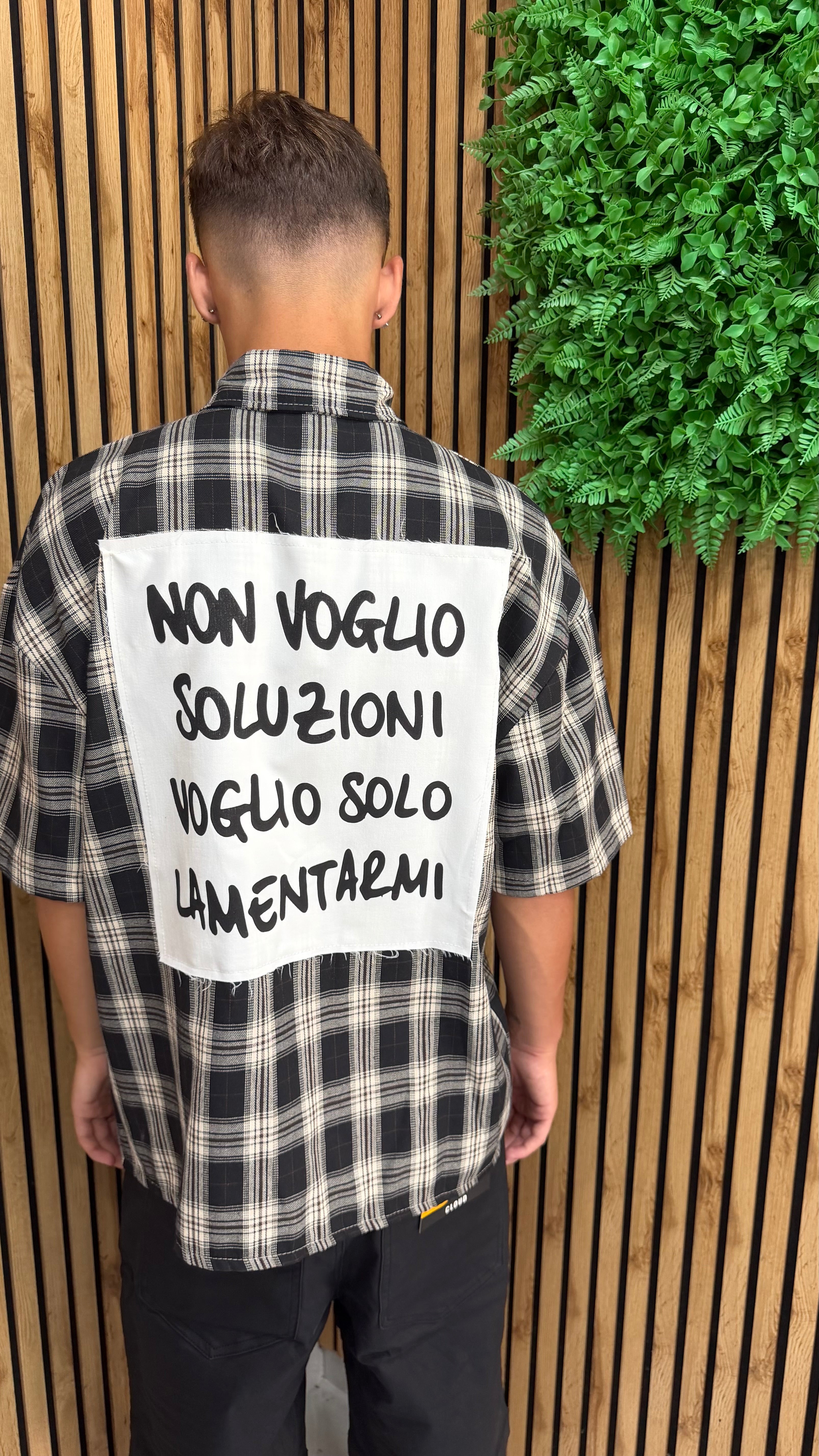 Camicia A Scacchi “No Soluzioni” 2 Colori