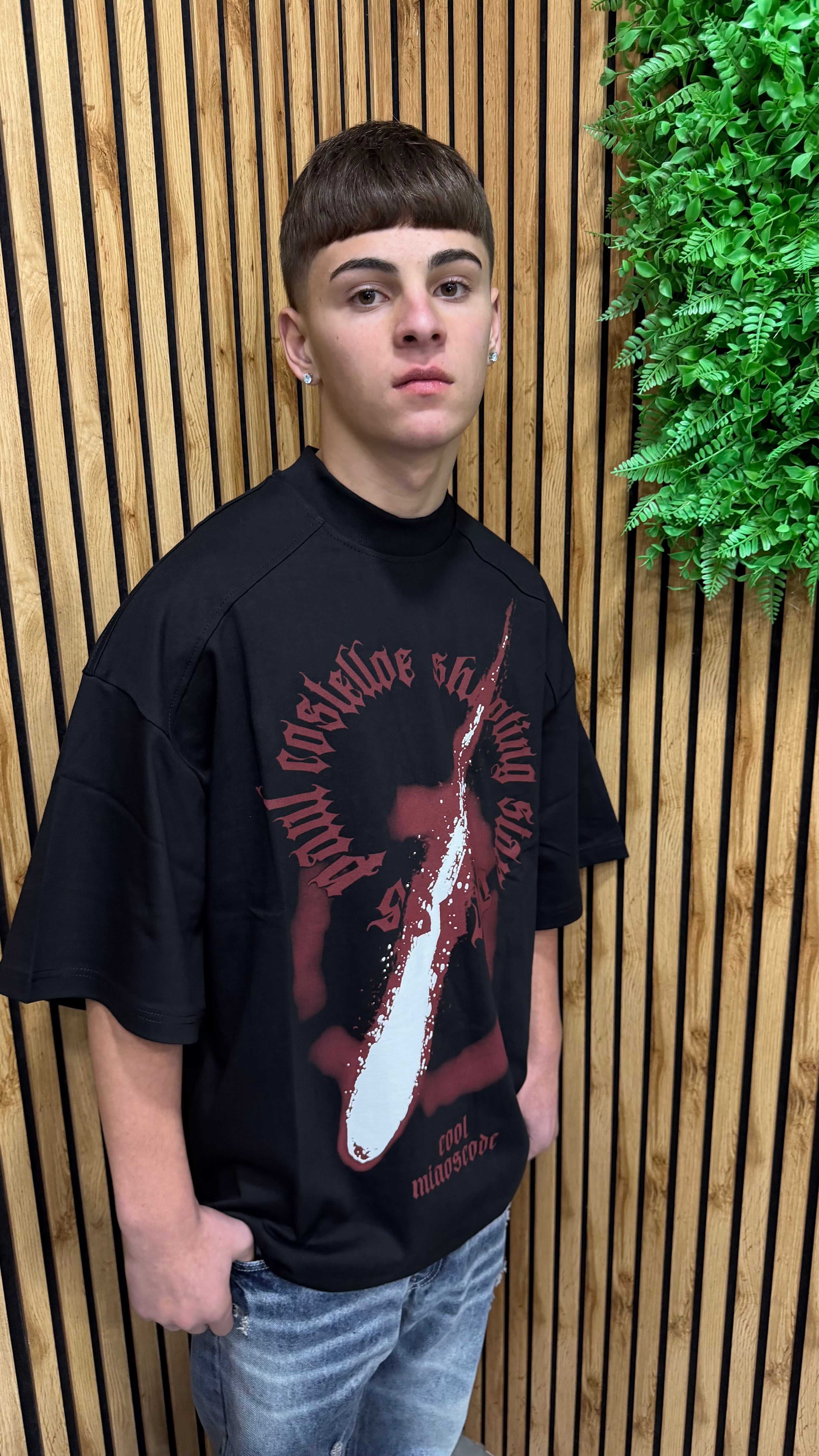 T-Shirt Red Sward 2 Colori