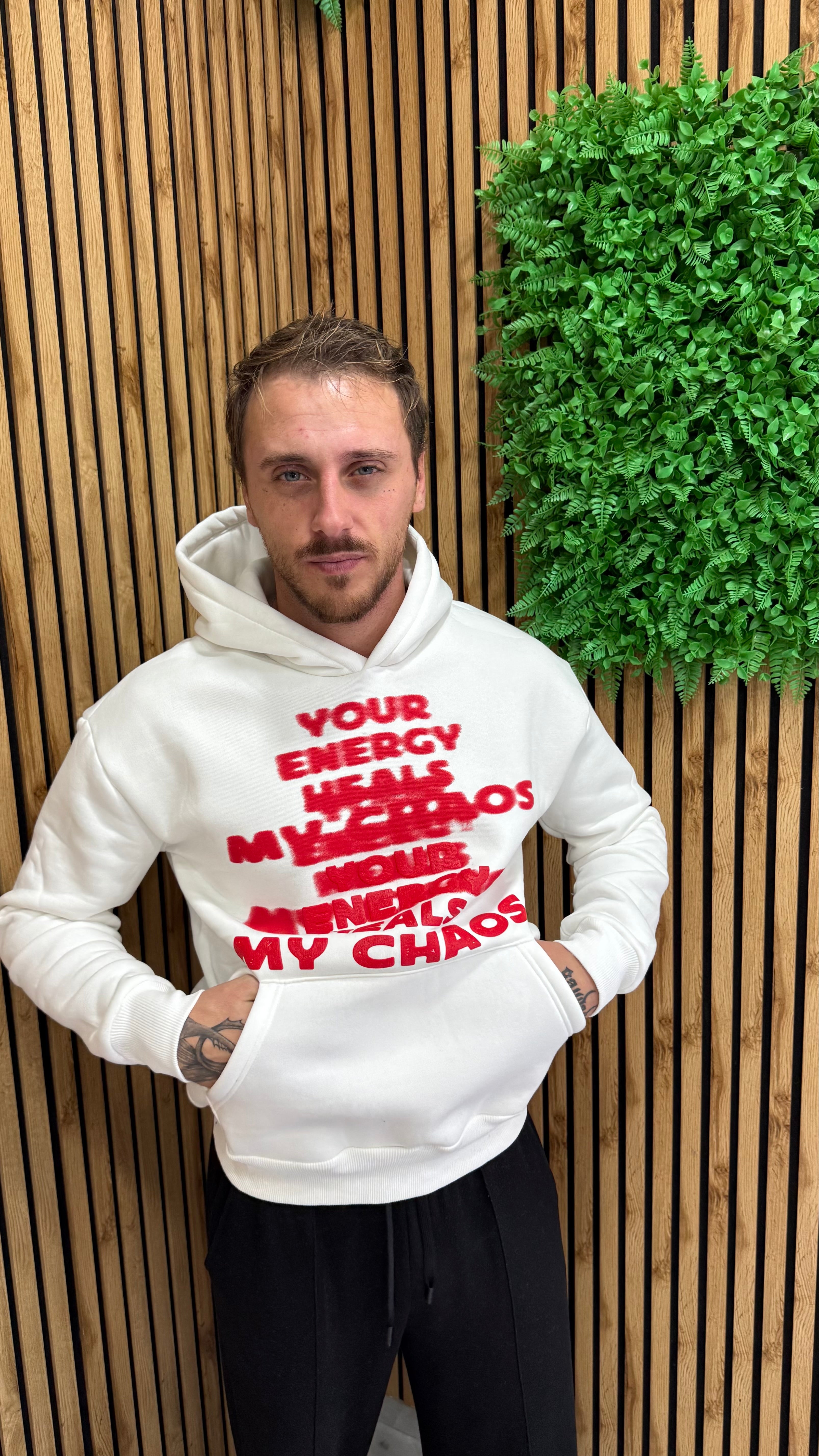 Felpa “Red Scripture”