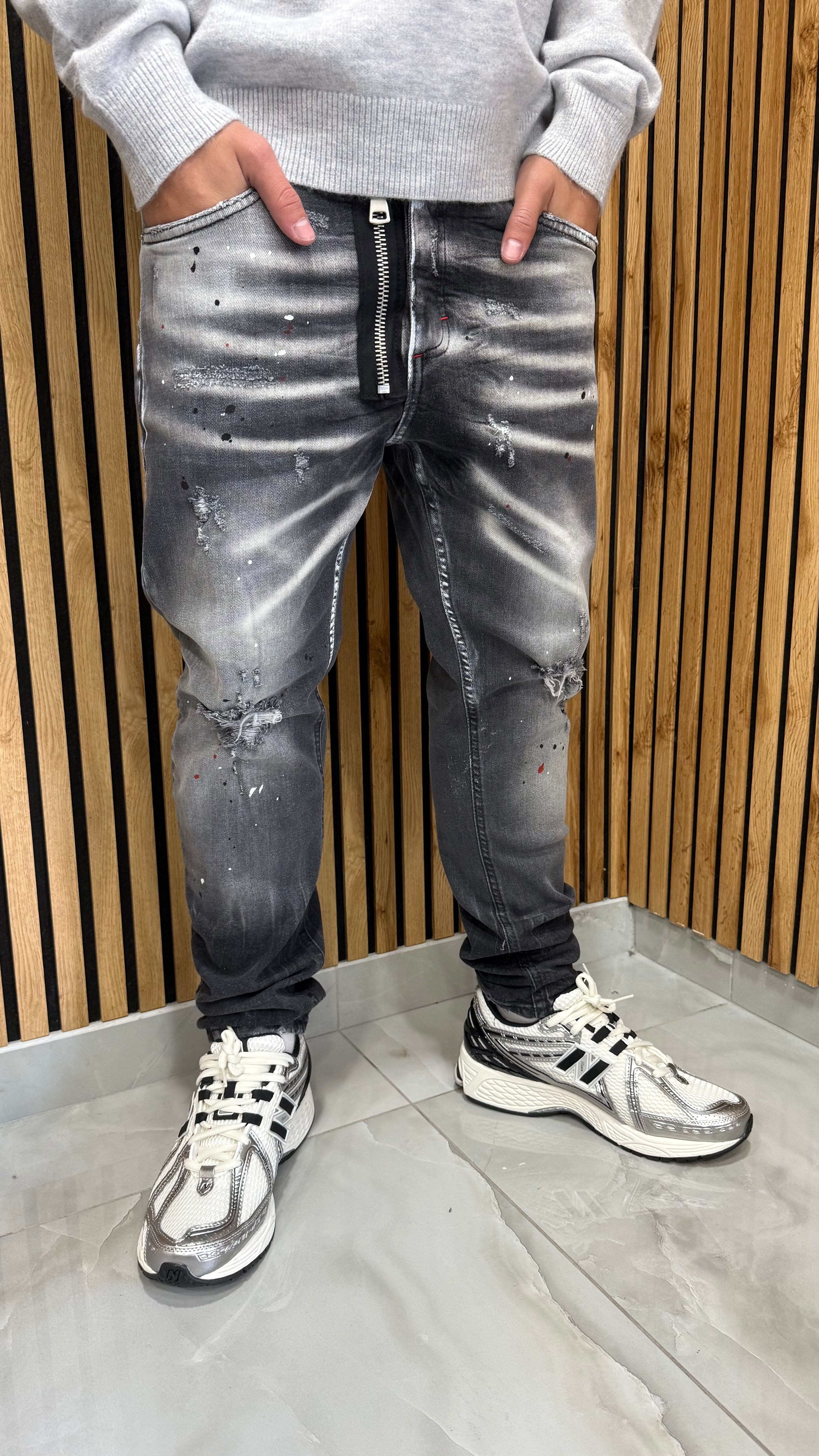 Jeans “Blackforge Black” Cianotic