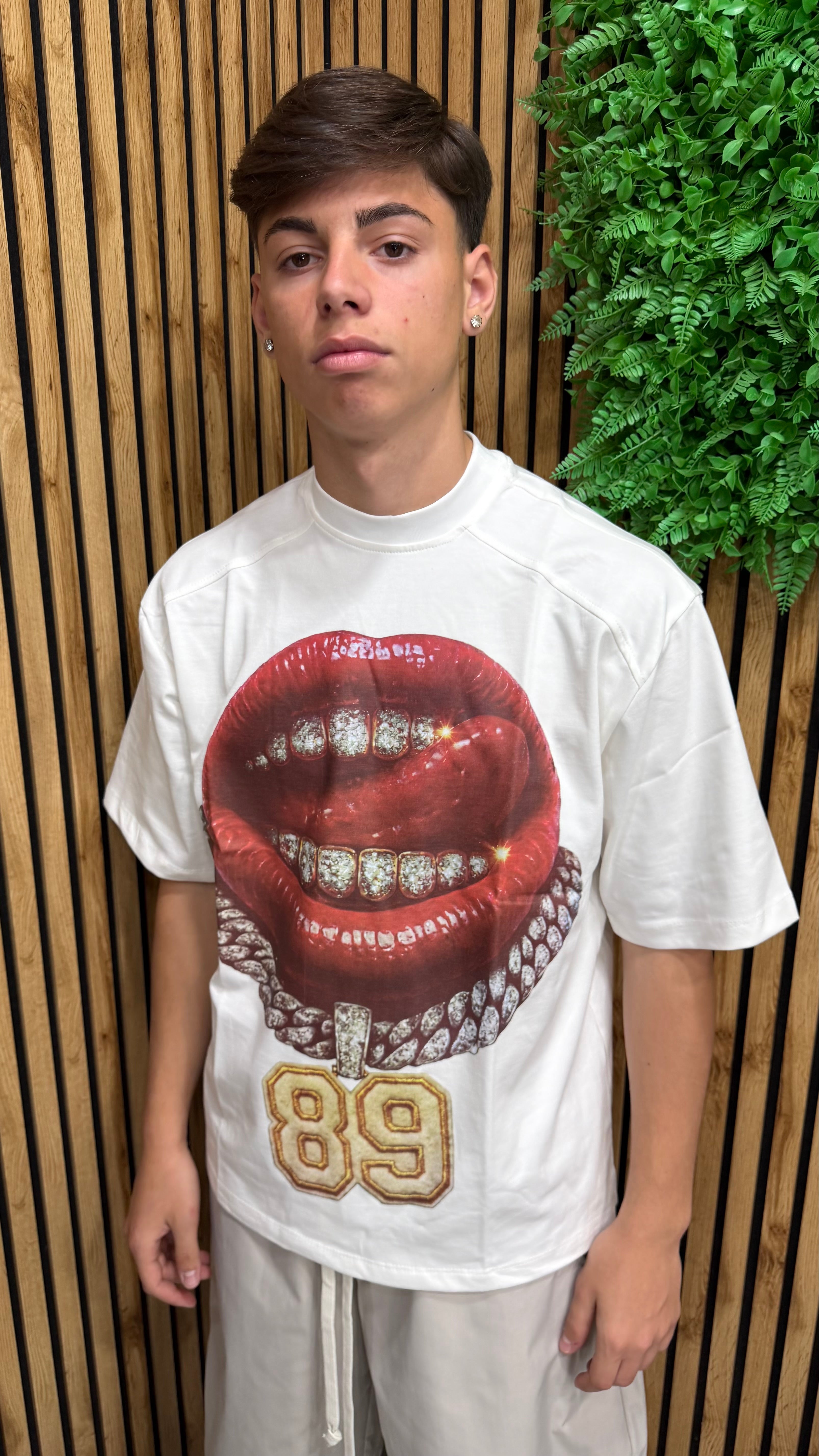 T-Shirt Mood Art M**ey TPWR 2 Colori