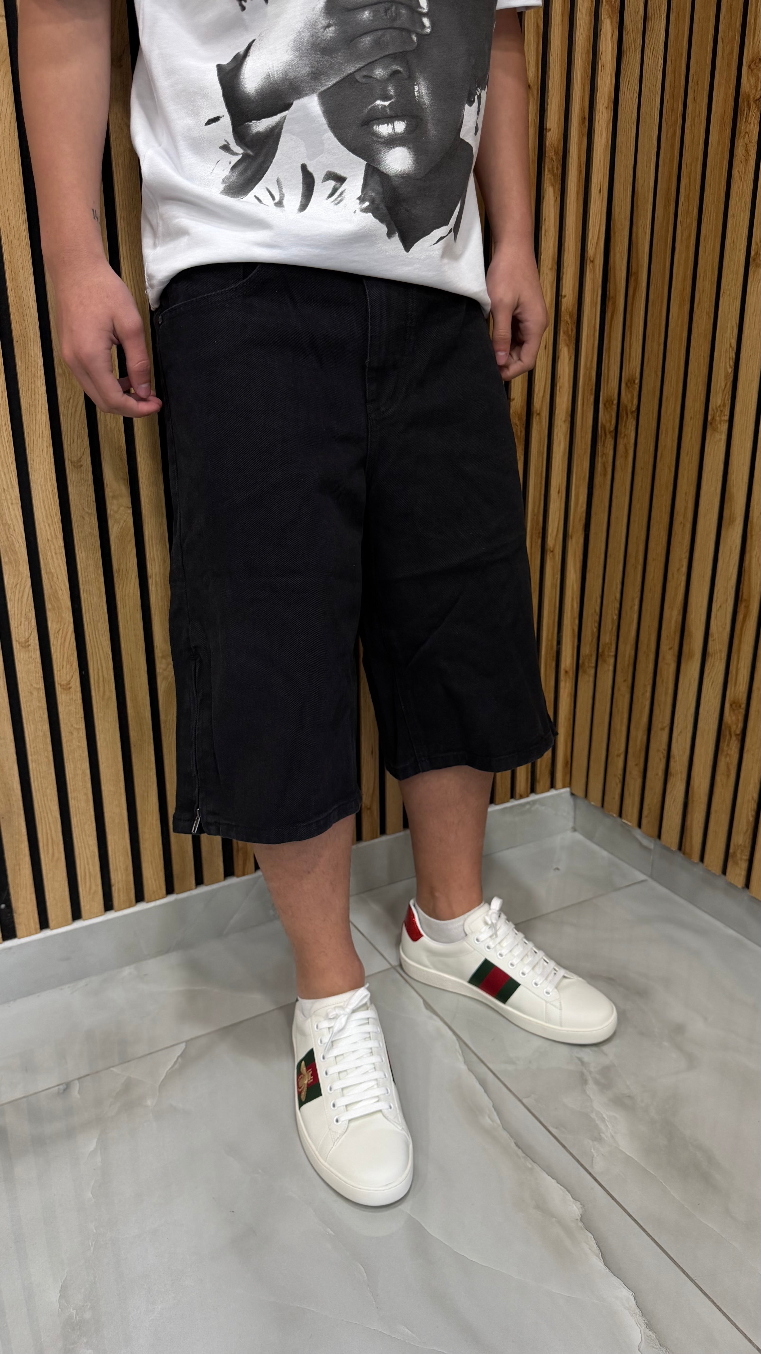 Jeans Shorts Simply Black Zip Lateral