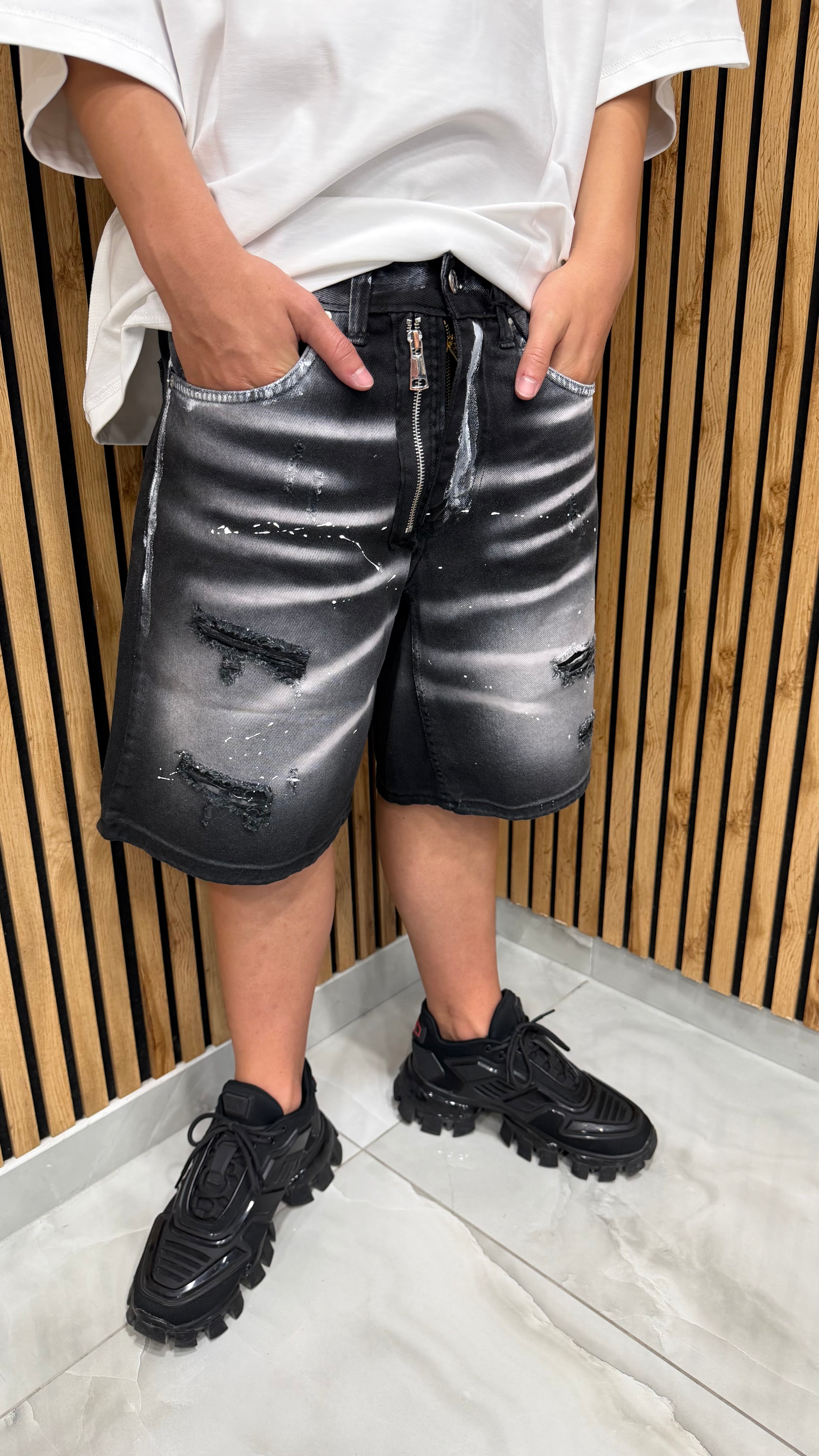 Jeans Short Zip Picture Black
