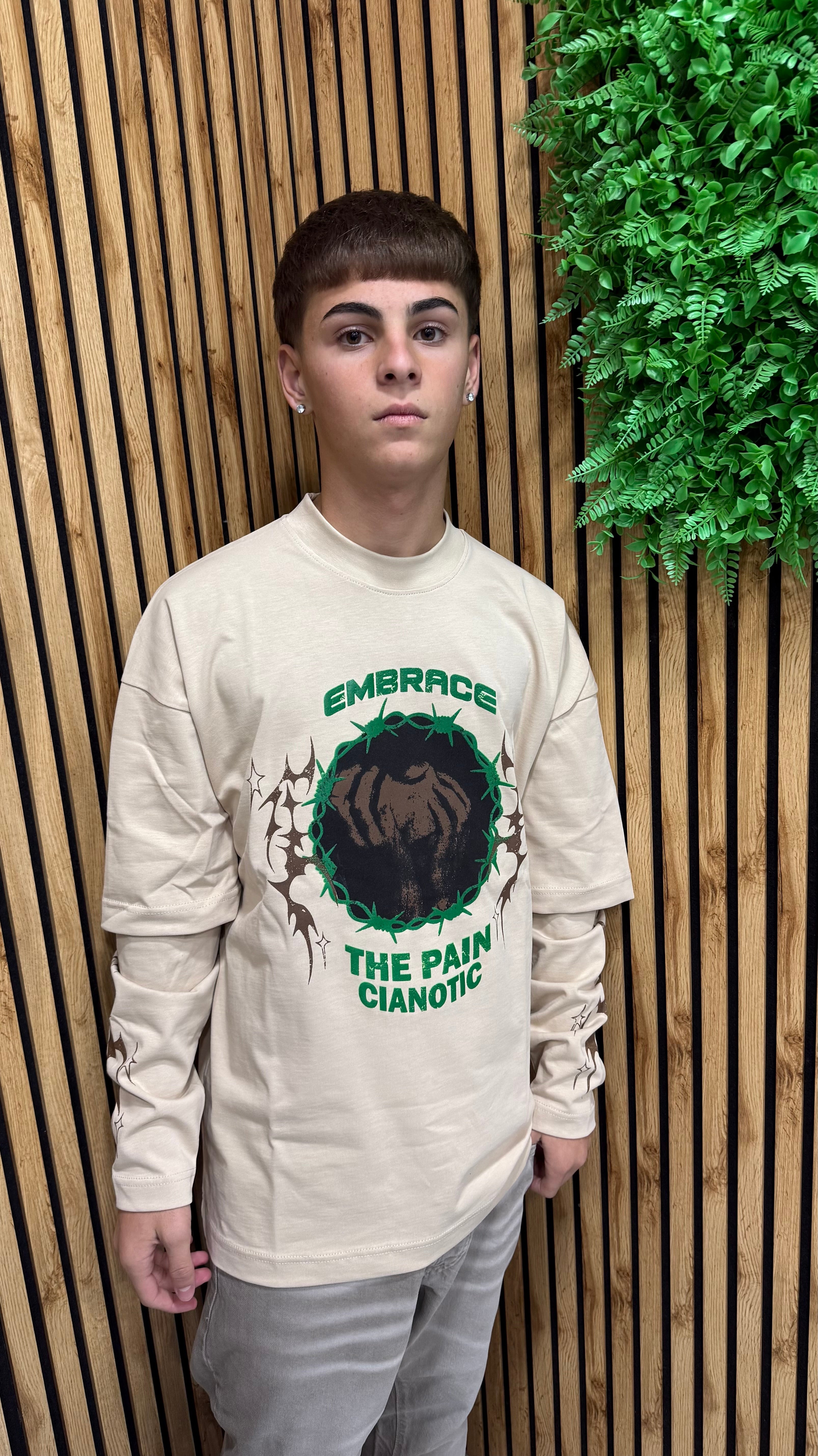 T-Shirt Long Sleeve “Embrace” Cianotic