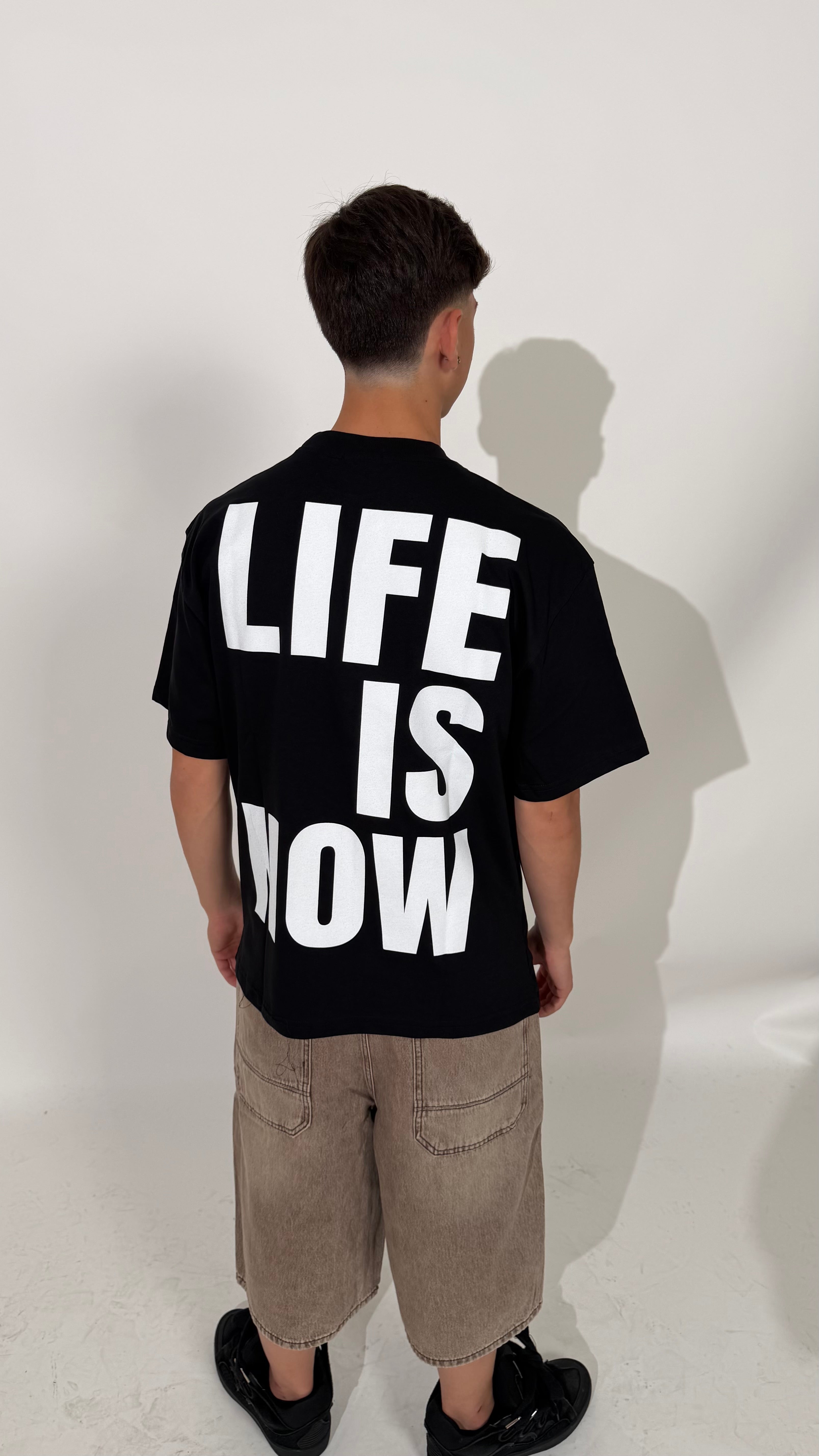 T-Shirt “Life Is Now” 2 Colori