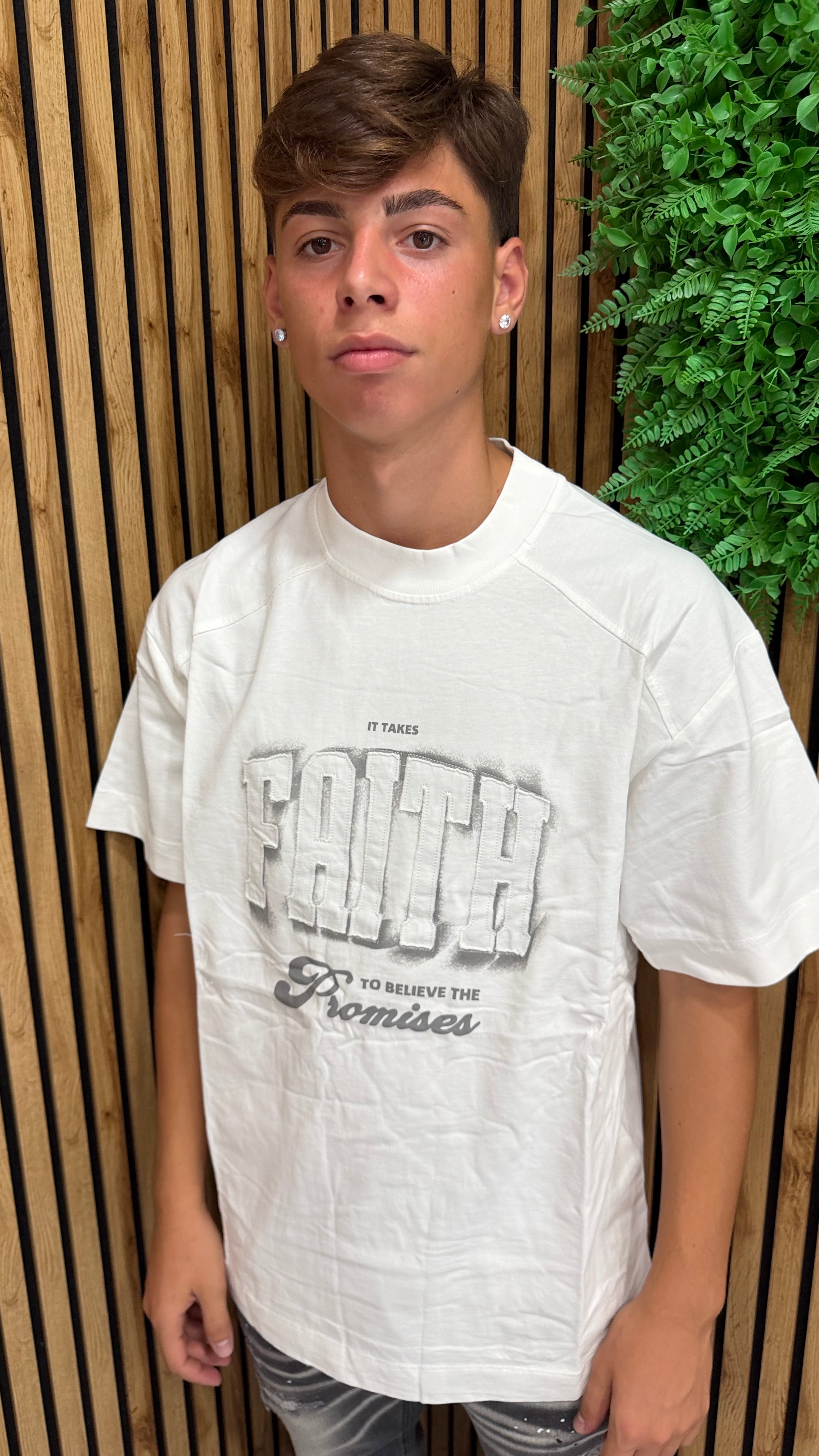 T-Shirt Uomo “Faith” 2 Colori
